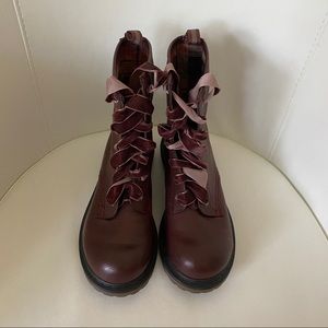 Arizona Jean Red Leather Chunky Booties Size 6.5W